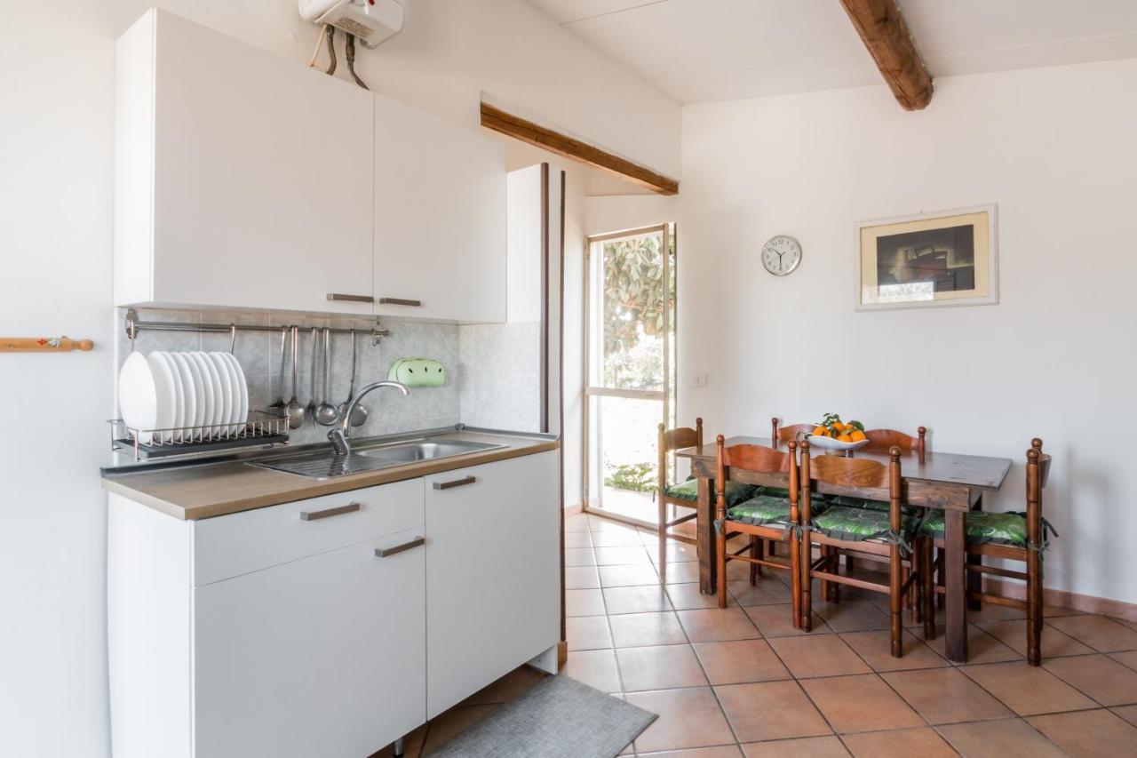 Villa Rosa Near The Sandy Beach, Parking & Wifi Noto Luaran gambar